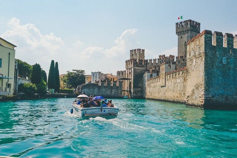 Billet Visite à pied et en bateau des incontournables de Sirmione