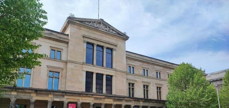 Billet Visite audioguidée de Berlin avec accès au Neues Museum