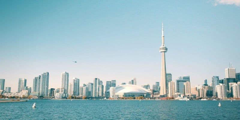 Billet Best of Toronto walking tour with CN Tower and cruise