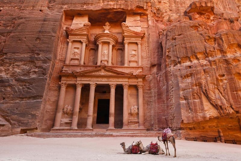 Billet Round trip transfers to Petra