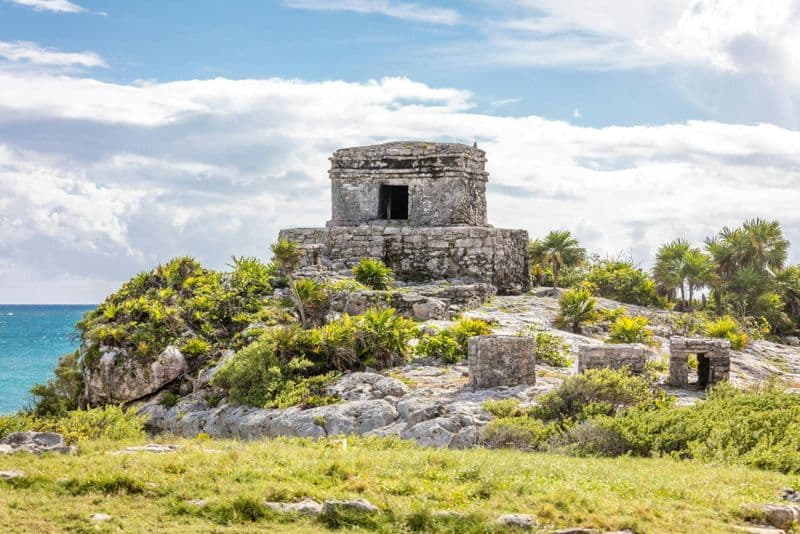 Billet Visite privée : Tulum avec un guide local et rencontre avec la communauté maya