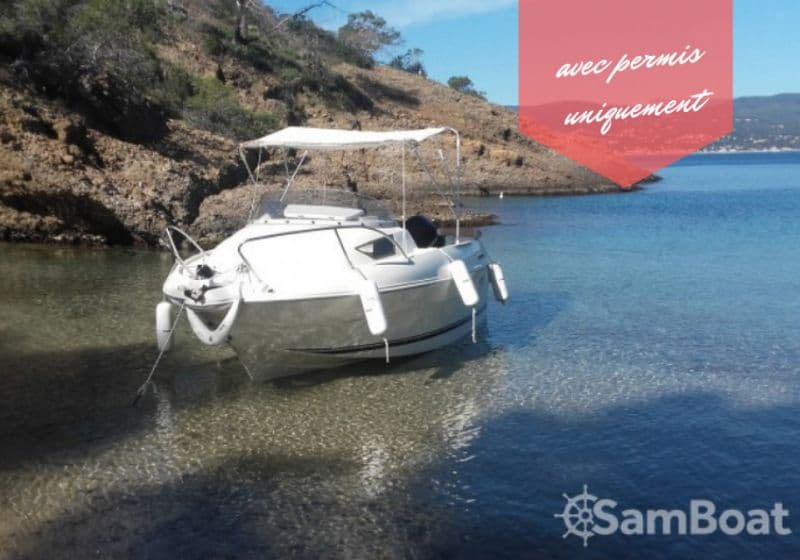 Billet Location de bateau - Quicksilver Activ 470 Cabin (Motorboat)