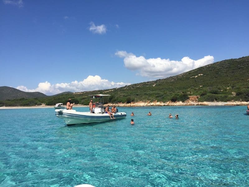 Billet Location de bateau - Novamarine Rh1000 (Semi-rigid)