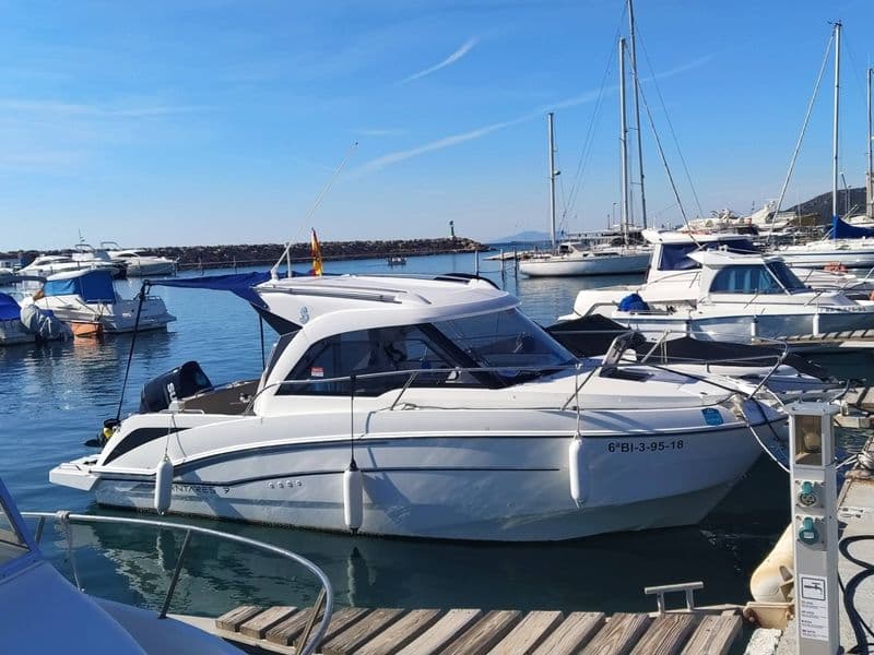 Billet Location de bateau - Bénéteau Antares 7 (Motorboat)