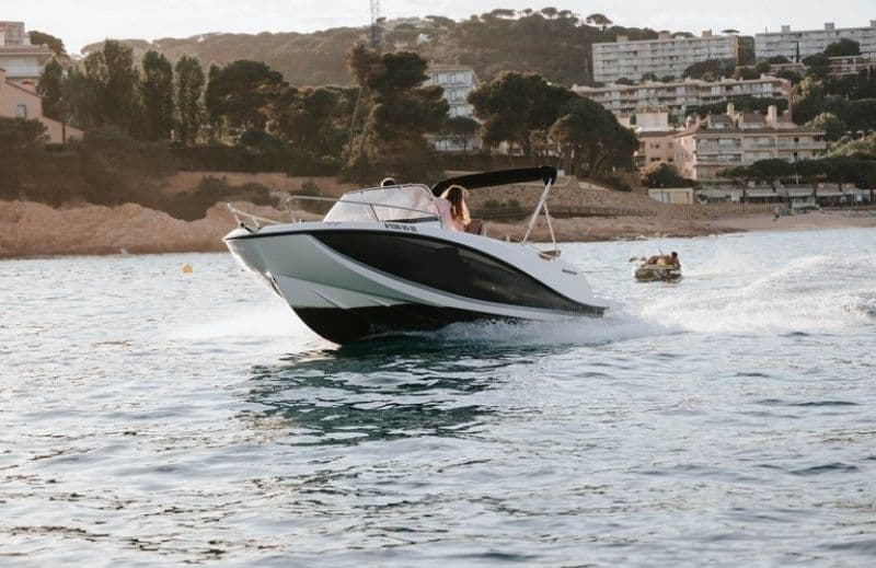 Billet Location de bateau - Quicksilver Activ 605 Sundeck (Motorboat)