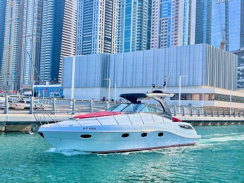 Billet Location de bateau - Oryx 36ft (Motorboat)