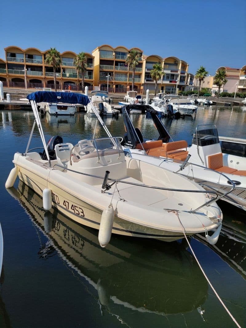 Billet Location de bateau - Jeanneau Cap Camarat 5.1 Style (Motorboat)