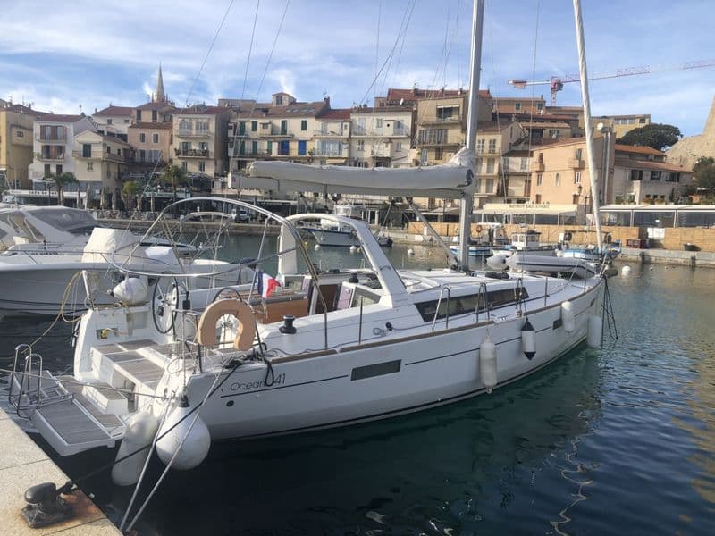 Billet Location de bateau - Bénéteau Oceanis 41 (Sailboat)