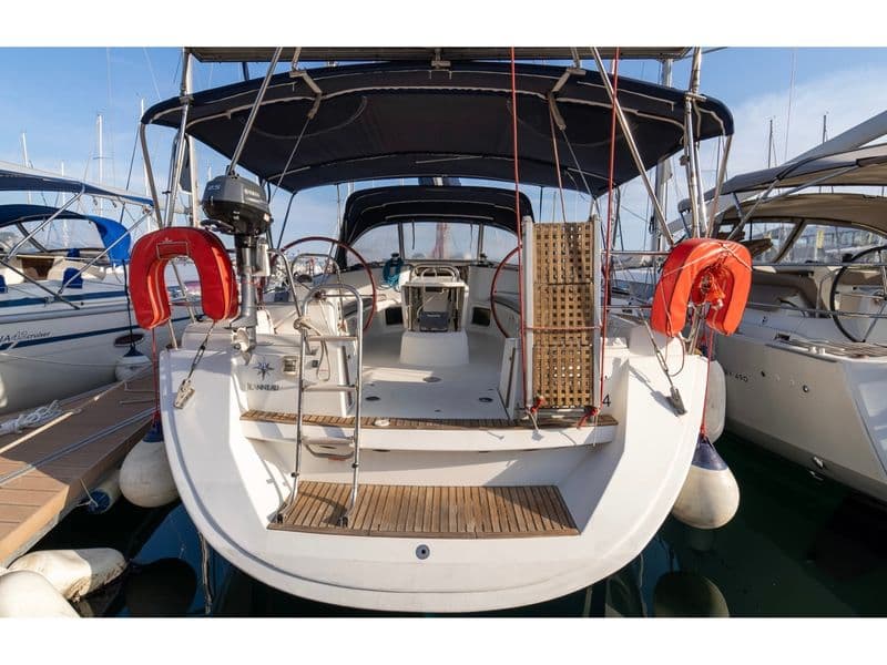 Billet Location de bateau - Jeanneau Sun Odyssey 44i (Sailboat)