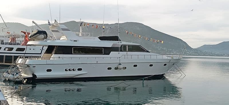Billet Location de bateau - Canados75 (Yacht)