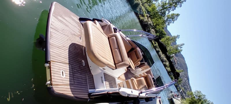 Billet Location de bateau - Four Winns 9 M version luxe (Motorboat)