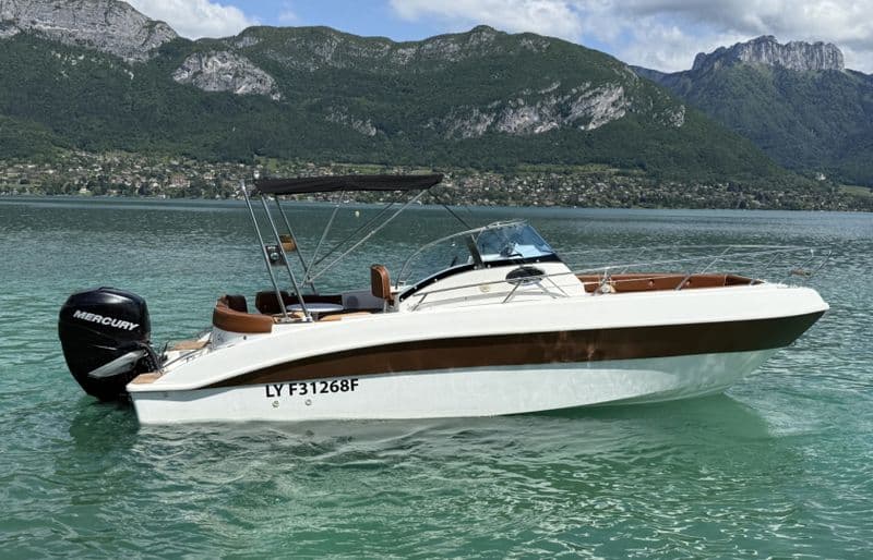 Billet Location de bateau - Marinello Eden 26 Open (Motorboat)