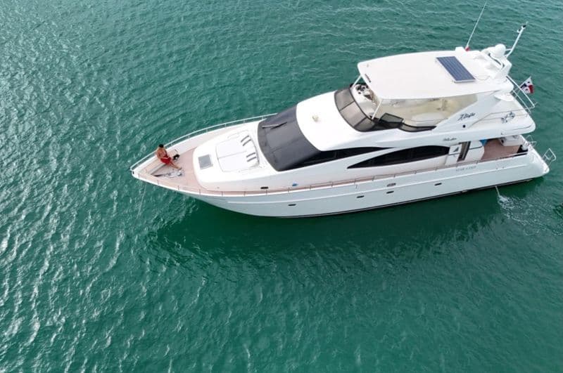 Billet Location de bateau - Azimut 70 (Yacht)