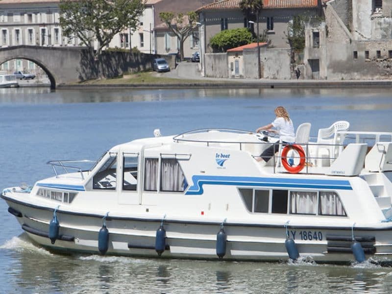 Billet Location de bateau - Le Boat Continentale (Motorboat)