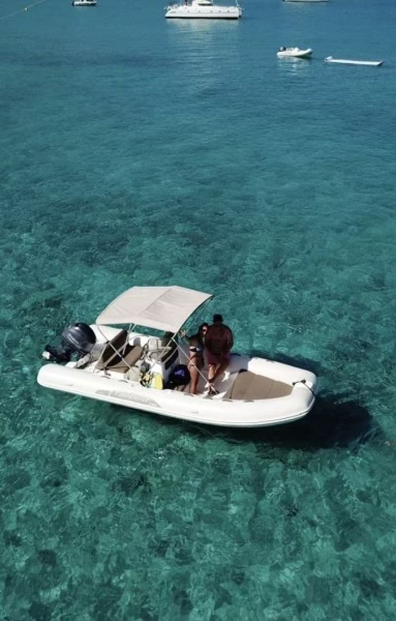 Billet Location de bateau - Capelli Tempest 530 (Semi-rigid)