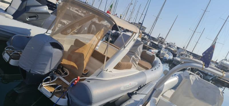 Billet Location de bateau - Maestrale 820 (Semi-rigid)