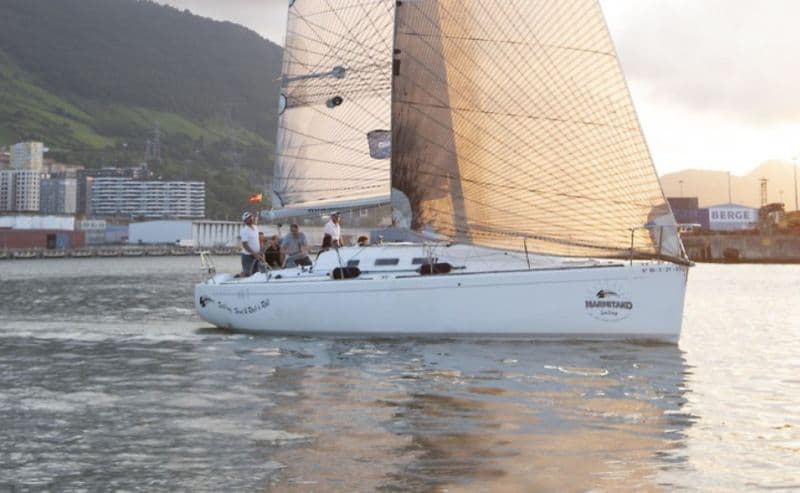 Billet Location de bateau - Bénéteau First 40.7 (Sailboat)