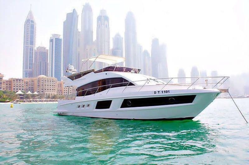 Billet Location de bateau - Majesty Yachts 48 (Motorboat)