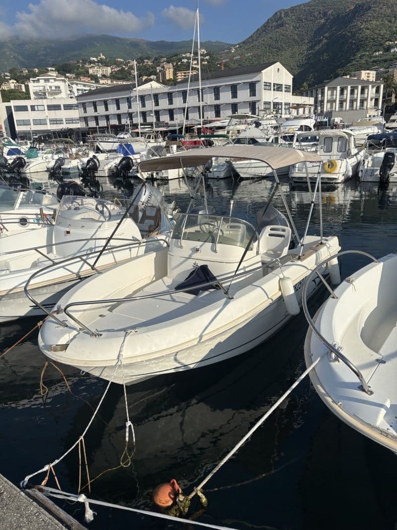 Billet Location de bateau - Jeanneau Cap Camarat 5.1 (Motorboat)