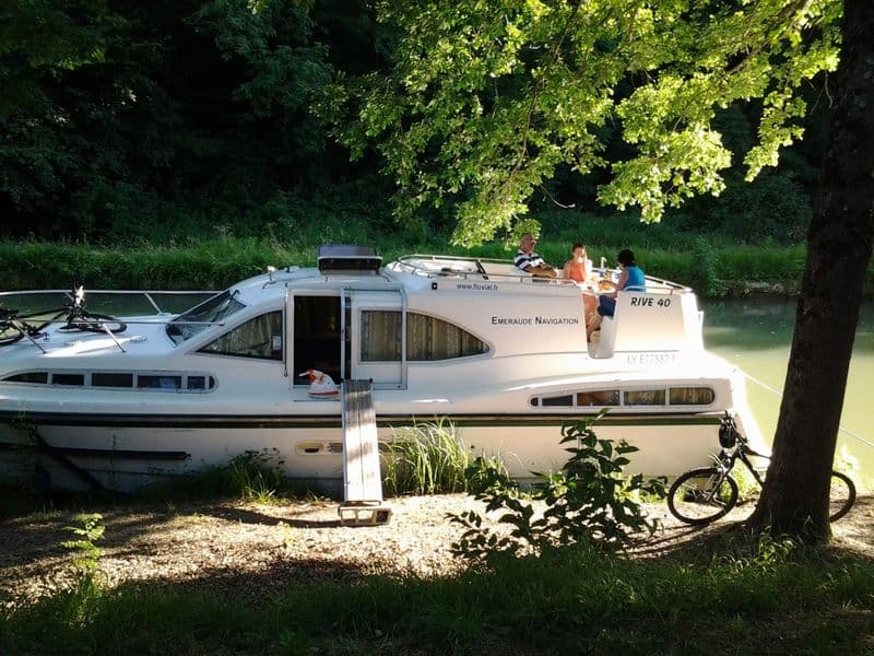 Billet Location de bateau - Classic Haines Rive 40 (Barge)