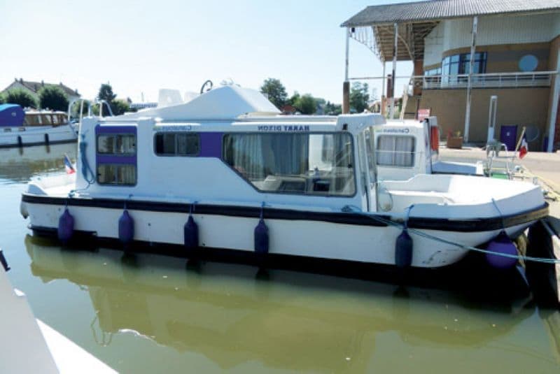 Billet Location de bateau - Low Cost Espade 850 Fly (Barge)