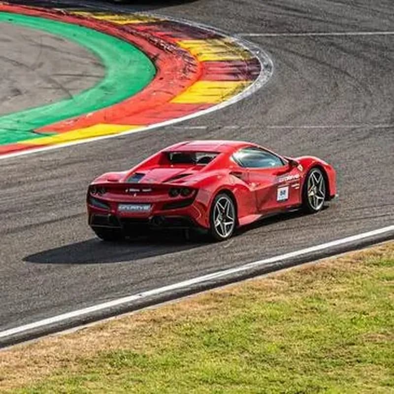 Billet Baptême en Ferrari F8 Tributo - Circuit de Pau-Arnos