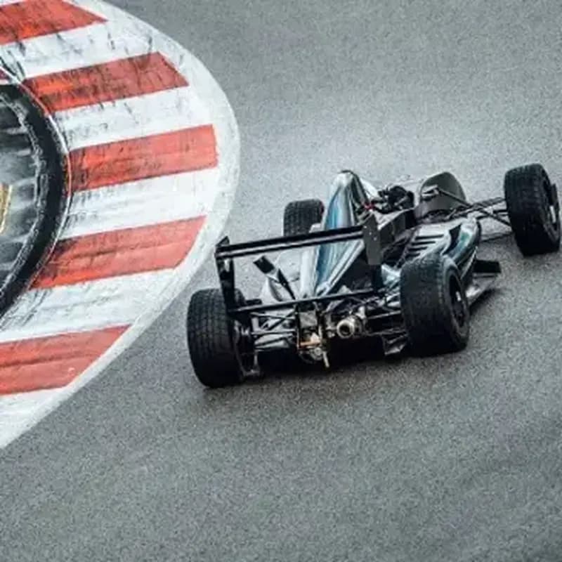 Billet Stage en Formule Renault 2000 - Circuit de Catalunya