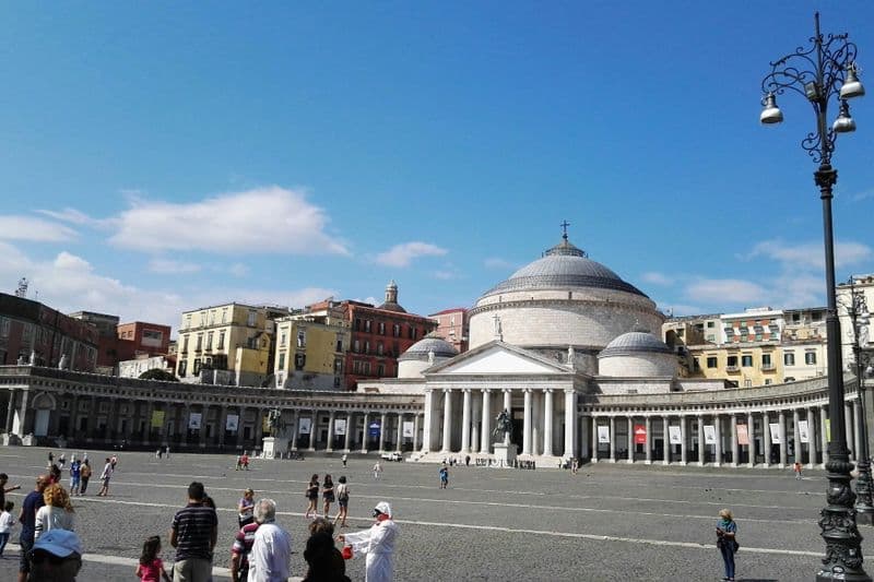 Billet Naples : Visite guidée du palais royal et du quartier espagnol