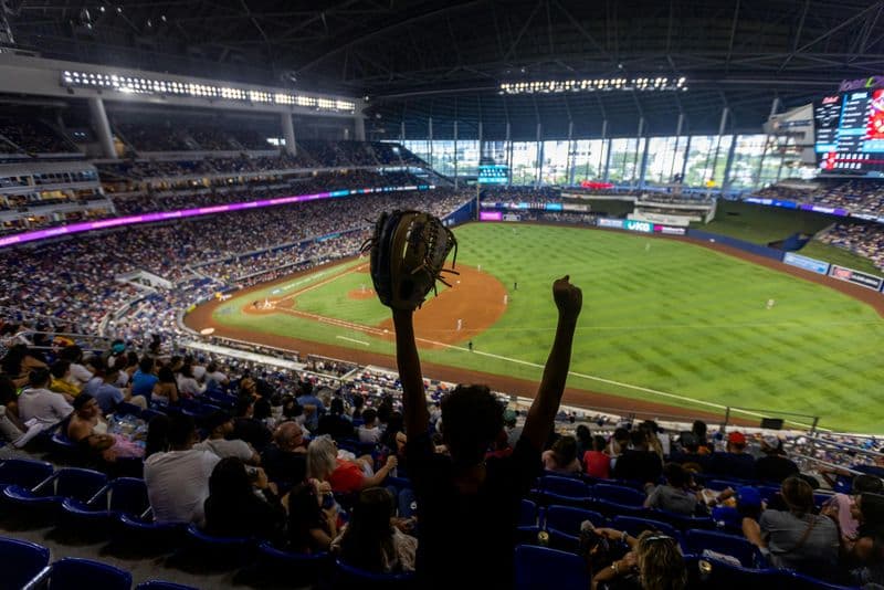 Billet LoanDepot Park : Match de baseball des Miami Marlins
