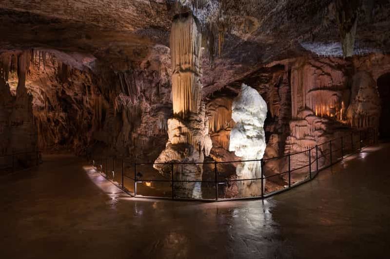 Billet Au départ de Koper : 5 heures de visite de la grotte de Postojna et du château de Predjama