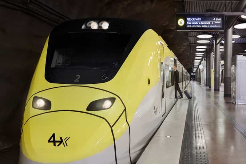 Billet Aéroport d'Arlanda (ARN) : transfert en train vers/depuis Stockholm