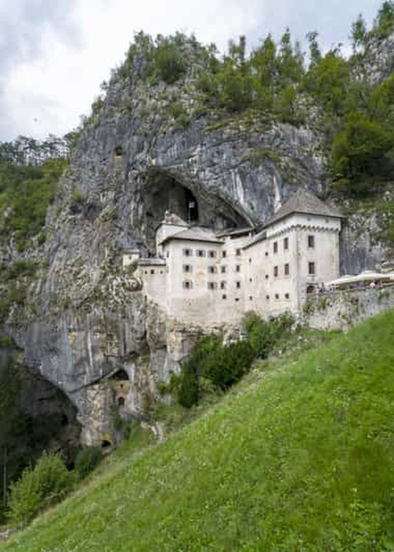 Billet Maribor : Grotte de Postojna et château de Predjama - Visite privée d'une journée