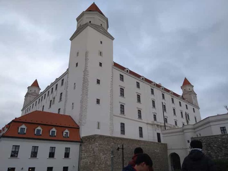 Billet Bratislava : visite à pied de la vieille ville et du château