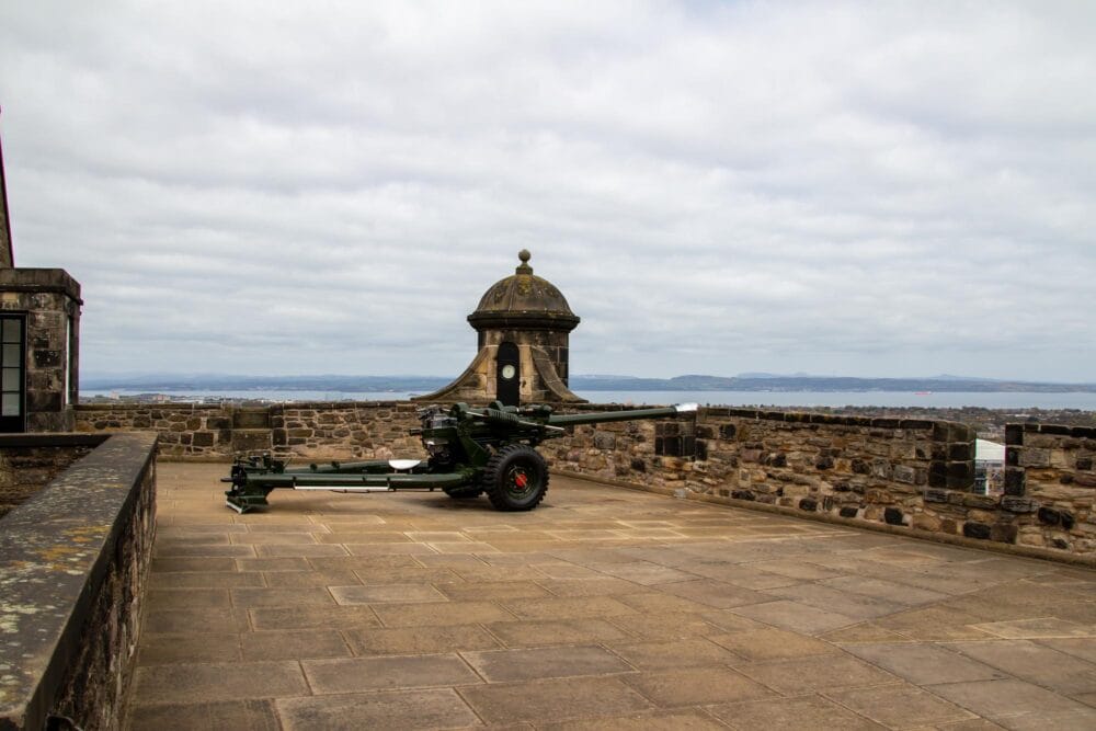 Gros plan sur le canon One O'Clock